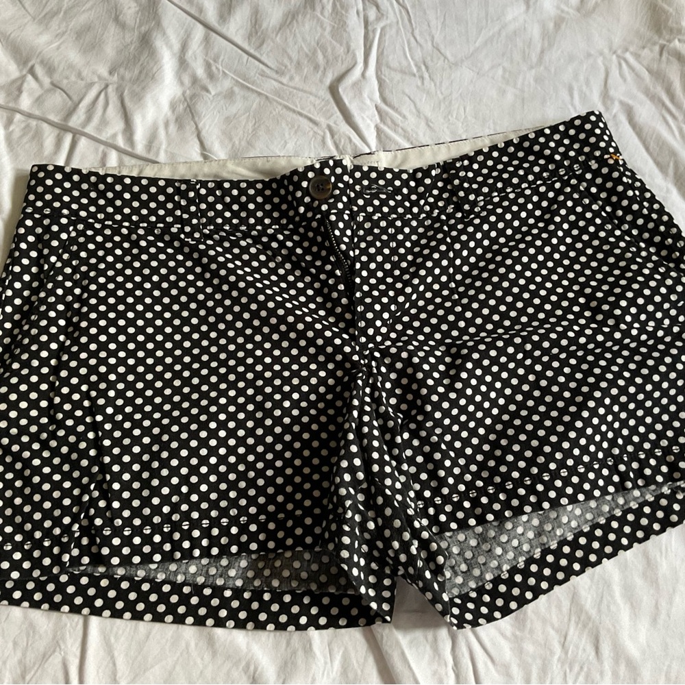 Old navy black with white polka dot shorts
